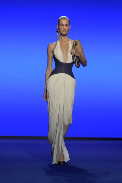 Look 6